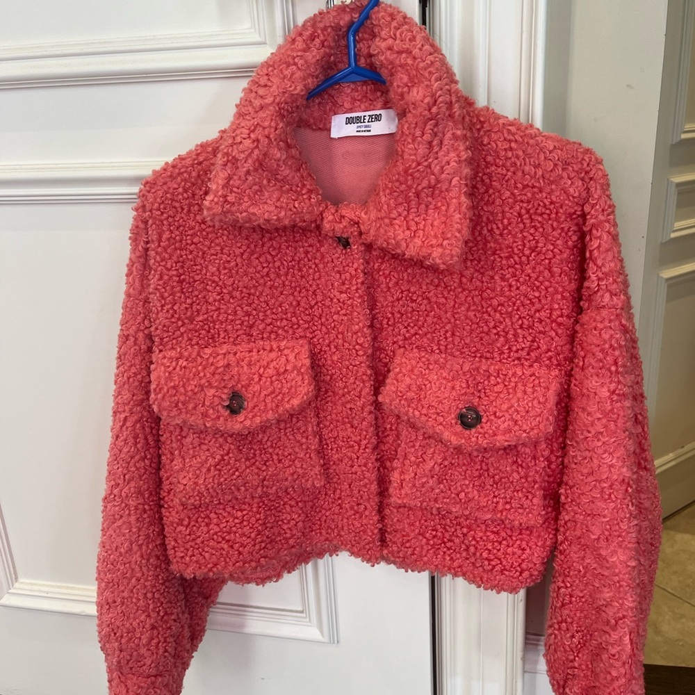 Double Zero Coral Fuzzy Cropped Jacket